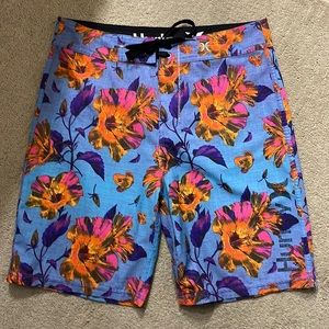 Hurley Phantom Boardshorts SZ 30